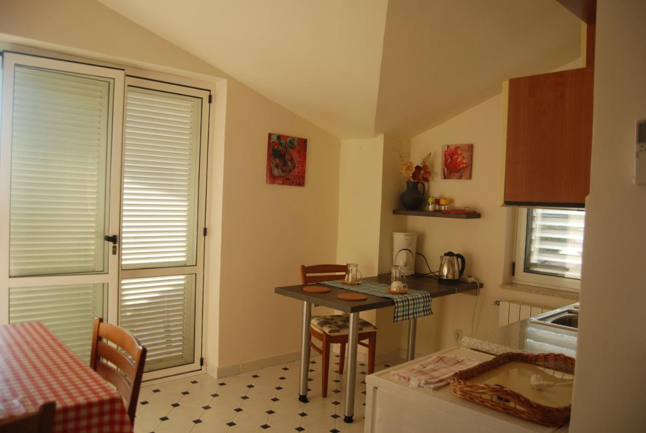 Apartments Bellavista روفينجسكو سيلو المظهر الخارجي الصورة